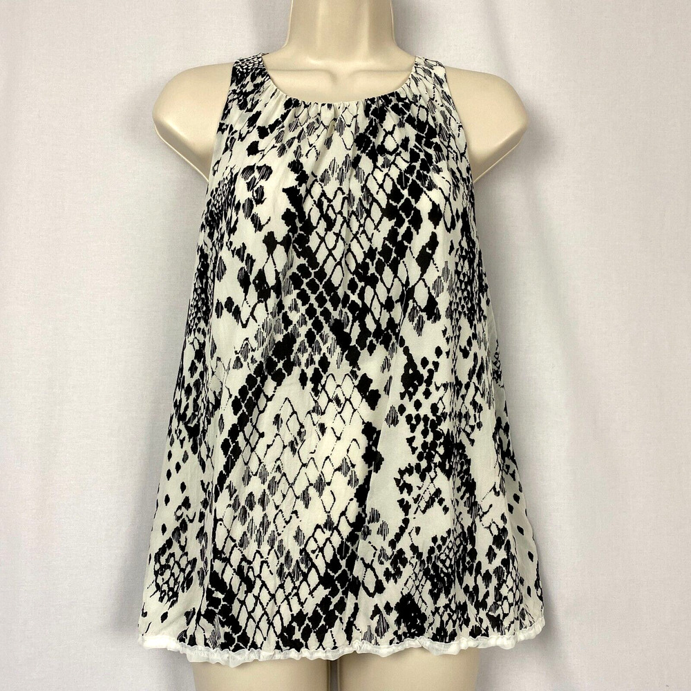 Trina Turk Silk Top‎ Womens Medium Animal Print Blouson Stretch Black White